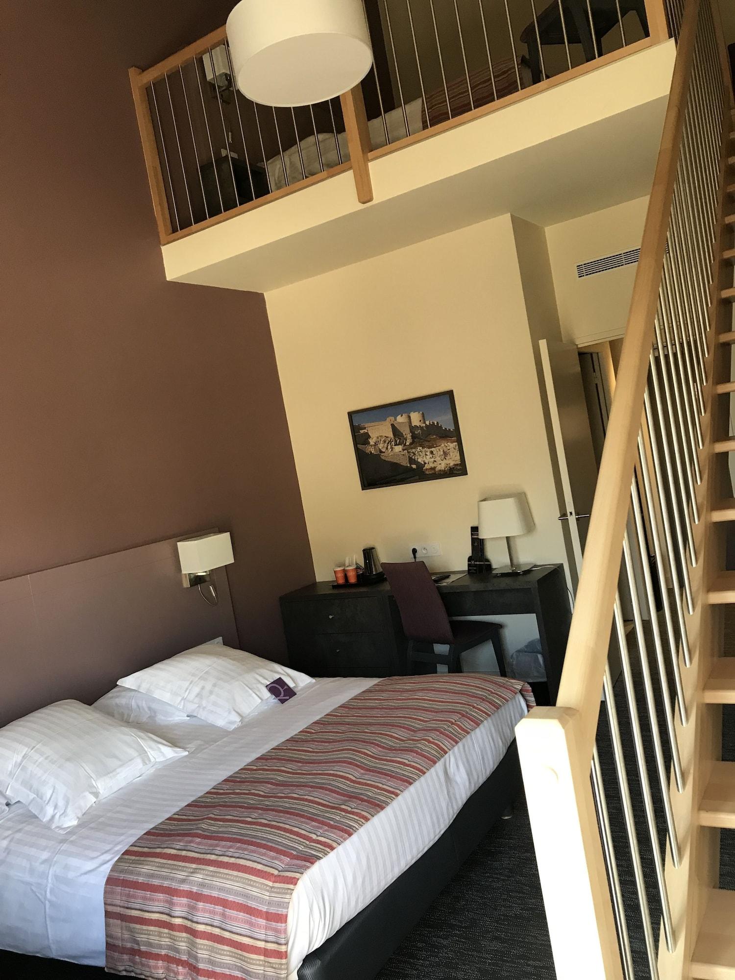 Mercure Aix-en-provence Sainte-victoire Hotel Châteauneuf-le-Rouge