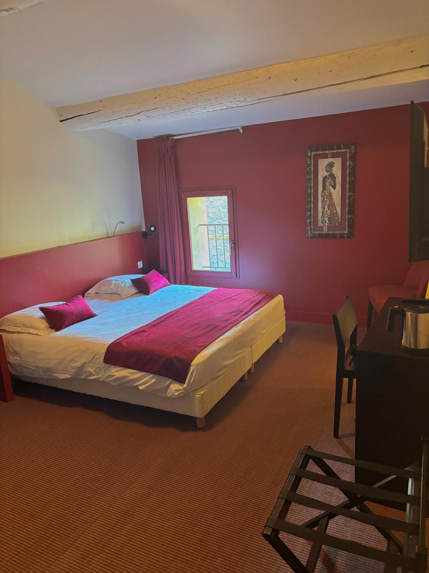 Hotel Mercure Aix-en-provence Sainte-victoire 4*