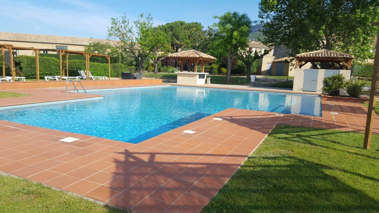 Mercure Aix-en-provence Sainte-victoire Châteauneuf-le-Rouge